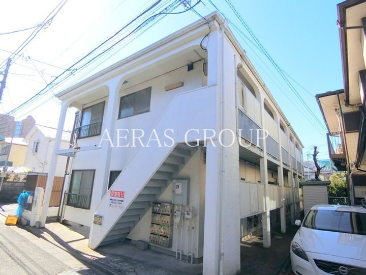 鍋谷ハイツの外観