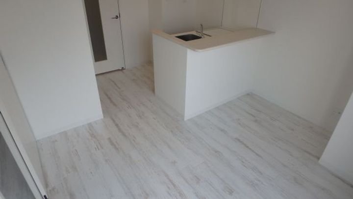 大阪府大阪市北区中津7(マンション)の賃貸物件の居間