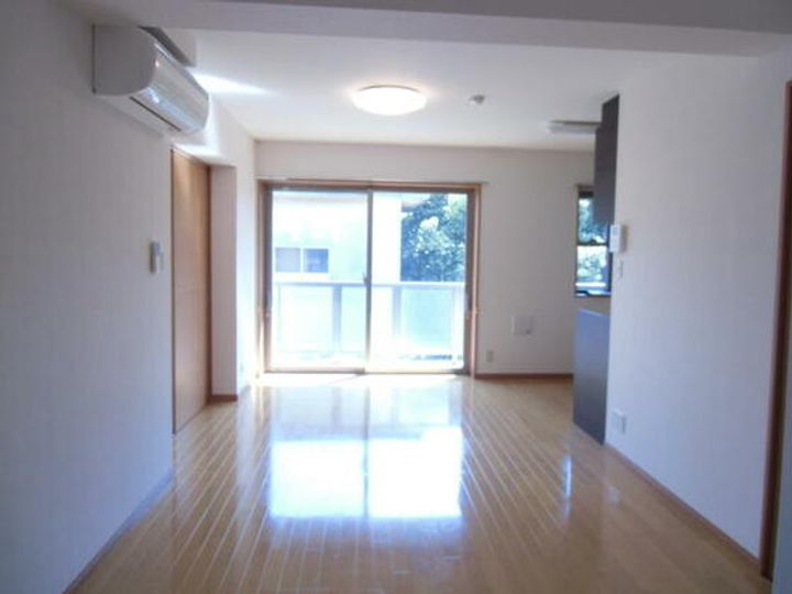 東京都武蔵野市御殿山2(マンション)の賃貸物件の居間