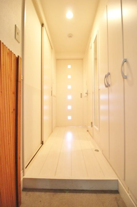 鹿児島県鹿児島市平之町(マンション)の賃貸物件の玄関