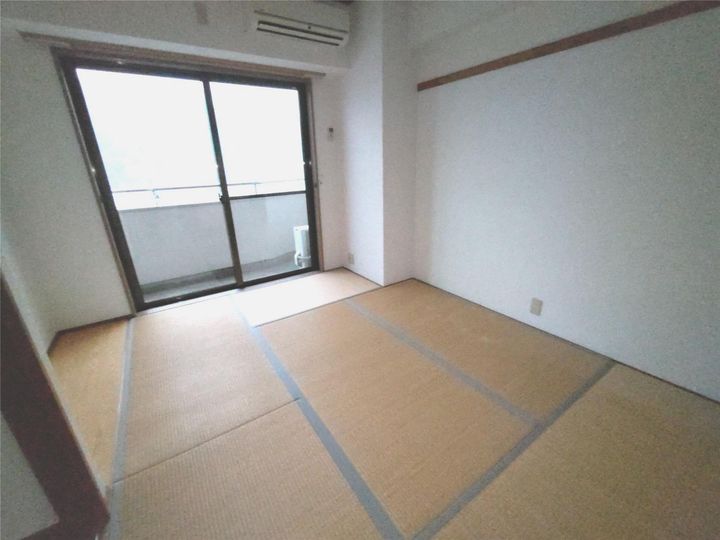 ステーションハイツの居間
