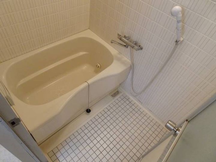 シャルマンコーポ第3瀬田1の風呂