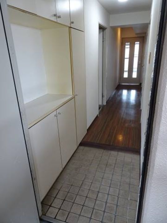 シャルマンコーポ第3瀬田1の玄関