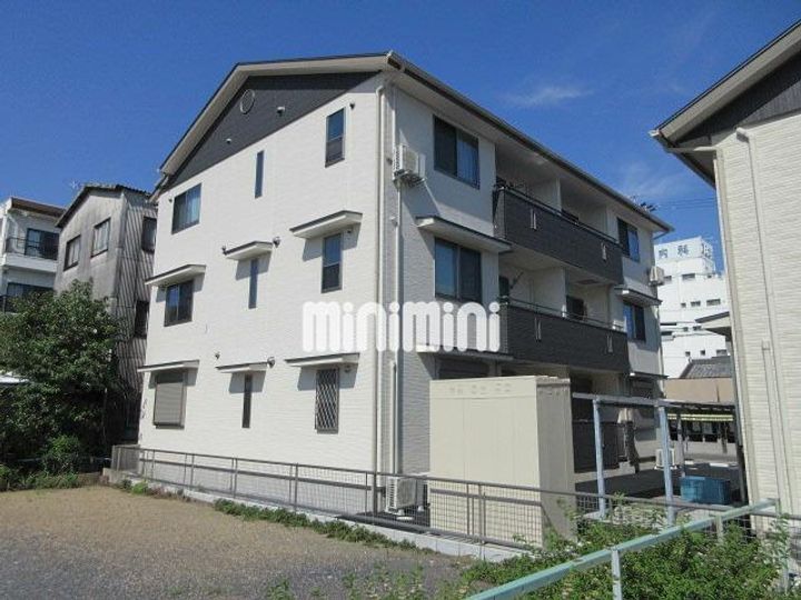 コミーテ大仏町 Aの外観