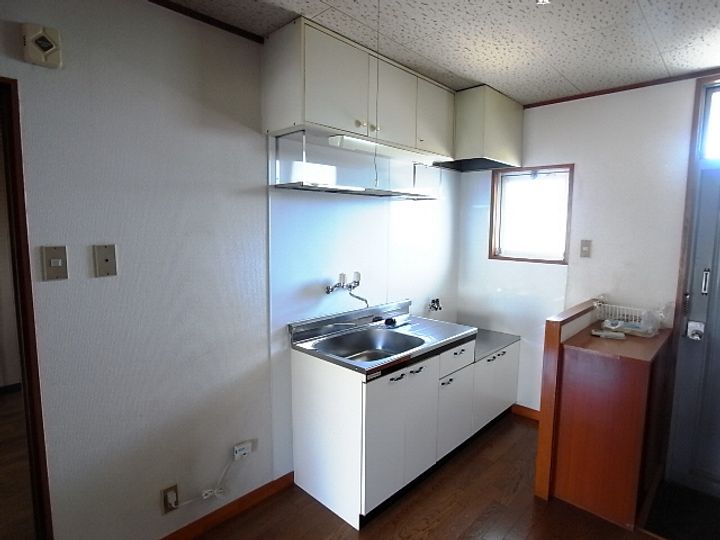 岐阜県各務原市鵜沼各務原町5(マンション)の賃貸物件のキッチン