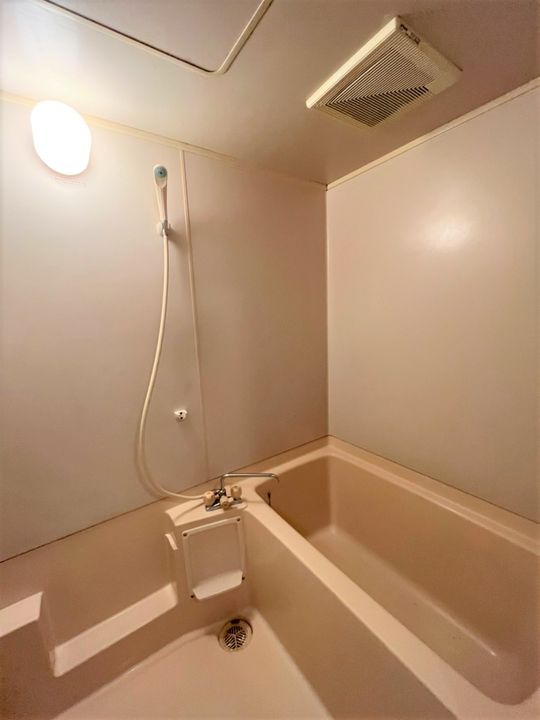 メゾンデエスポワールの風呂