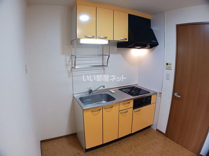 三重県名張市下比奈知(アパート)の賃貸物件のキッチン