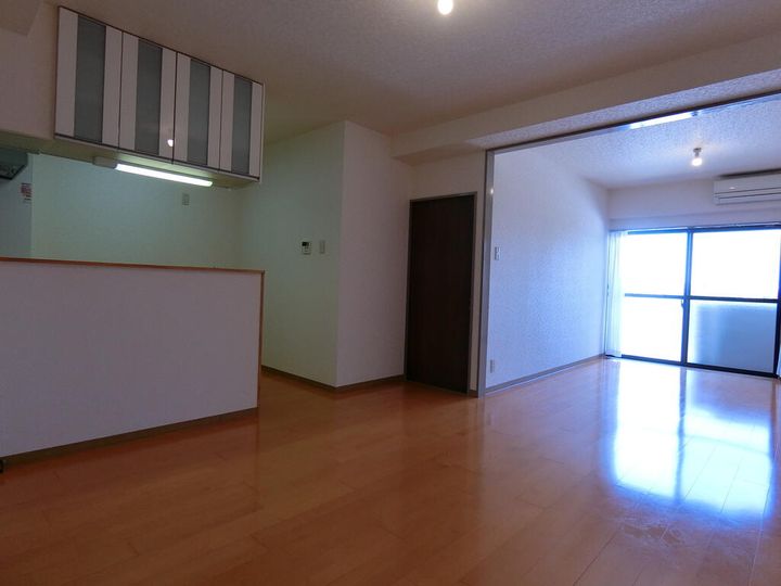 グリーンヒル藤ヶ丘Gの居間