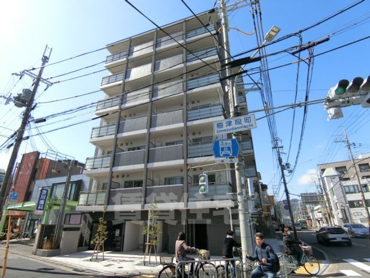 京都府京都市右京区梅津南上田町(マンション)の賃貸物件の外観