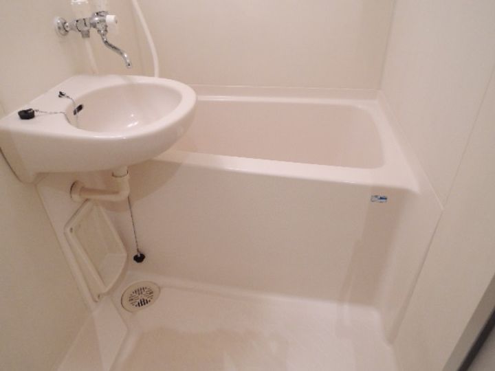 東京都狛江市岩戸南2(アパート)の賃貸物件の風呂