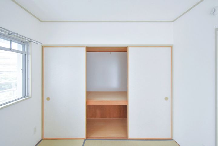 URグリーンタウン槇島の内装