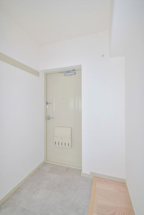 URグリーンタウン槇島の玄関