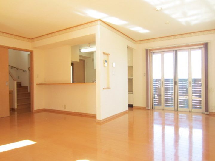 東京都日野市平山1(一戸建)の賃貸物件の居間