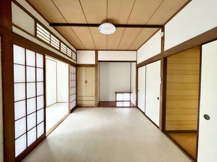 山梨県甲府市飯田5(一戸建)の賃貸物件の居間