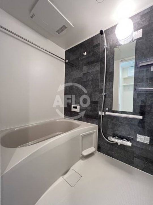 シーズンフラッツ新町の風呂