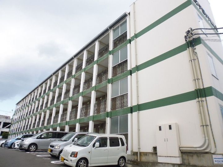 神奈川県横浜市鶴見区鶴見中央3(マンション)の賃貸物件の外観