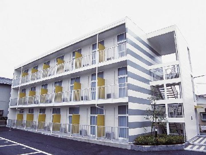 レオパレスアートUの外観