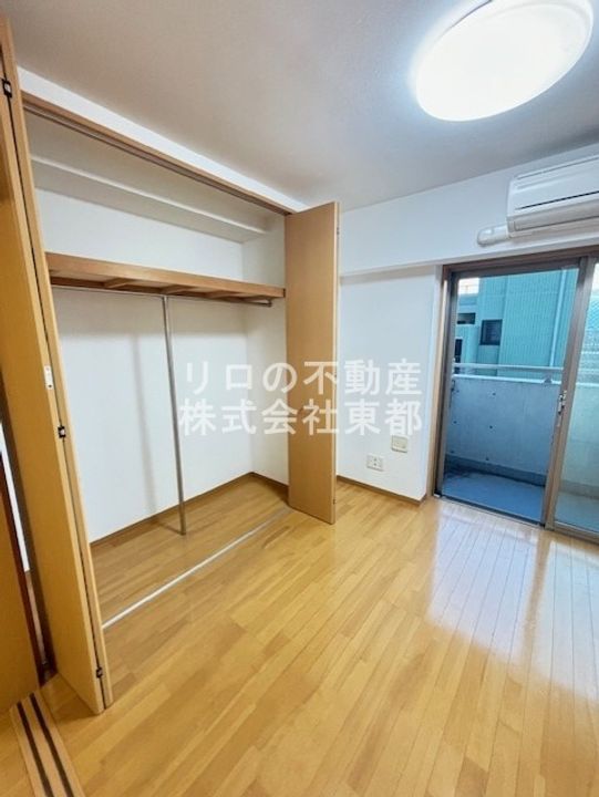 Deco’s Castle 小町の内装