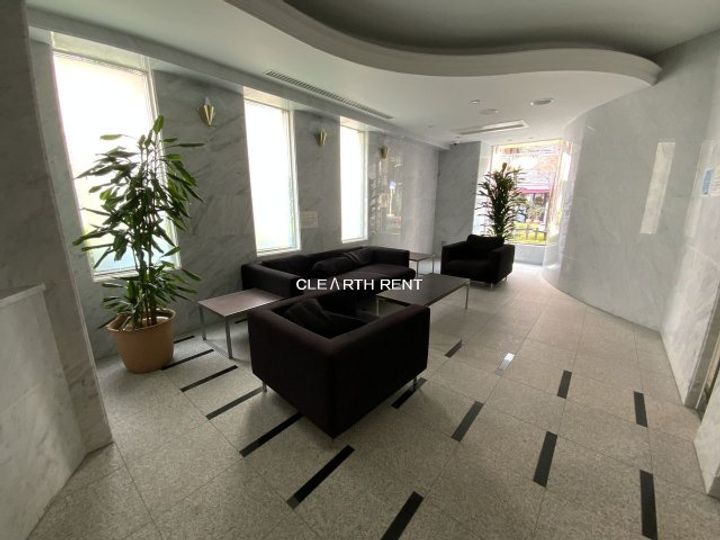 パレステュディオ新宿御苑駅前の地図