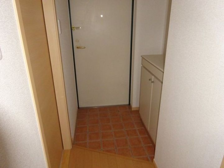 東京都江戸川区篠崎町2(マンション)の賃貸物件の玄関