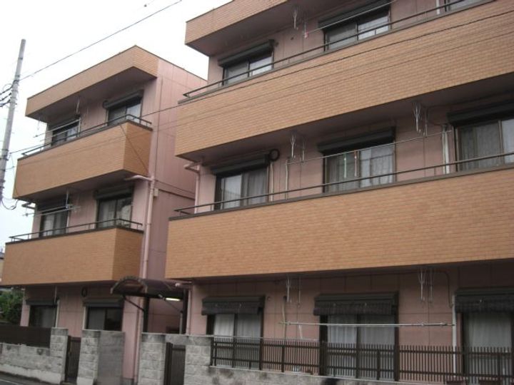 ローレルハイツ原口の外観