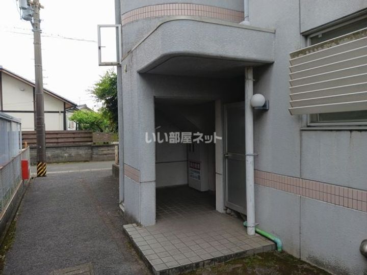 ファミールTOSHIの地図