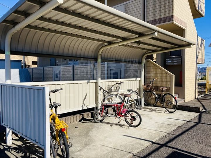 神奈川県南足柄市怒田(マンション)の賃貸物件の地図