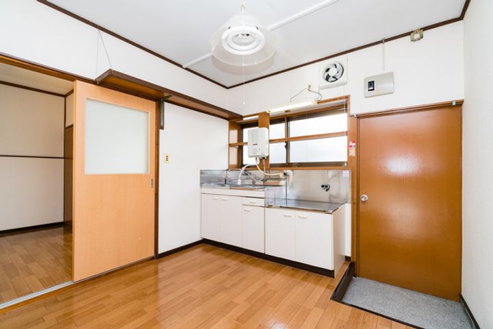 宮城県仙台市青葉区藤松(一戸建)の賃貸物件のキッチン