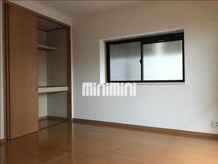 エモシオン静岡の内装