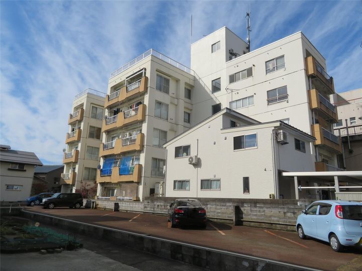 YMレジデンスの外観