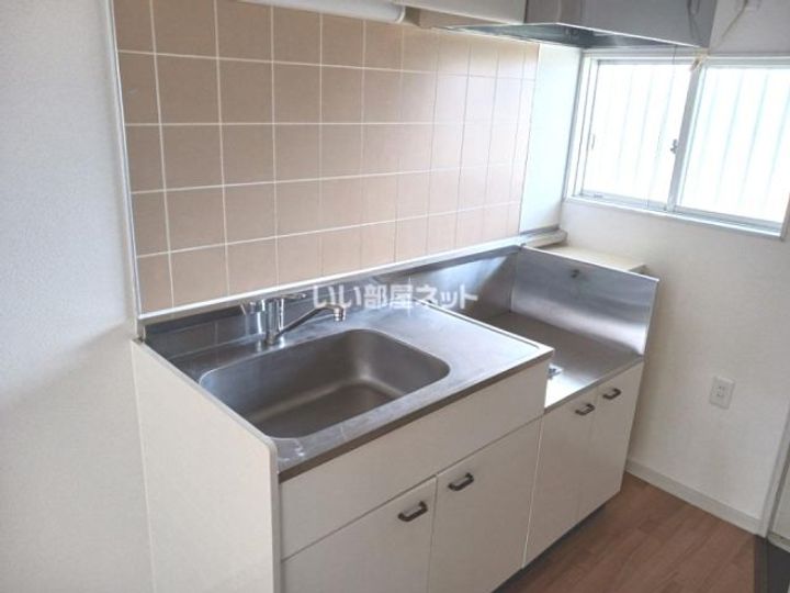 昴ハイツ Bのキッチン