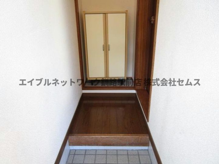 グレースコート(緑ヶ岡)の玄関