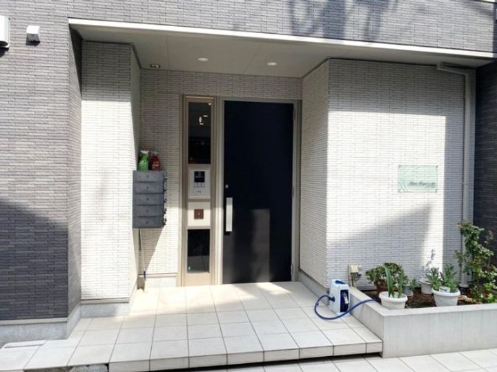 東京都新宿区東五軒町(マンション)の賃貸物件の地図