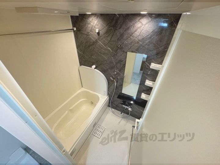 ヴィラ御所南の風呂