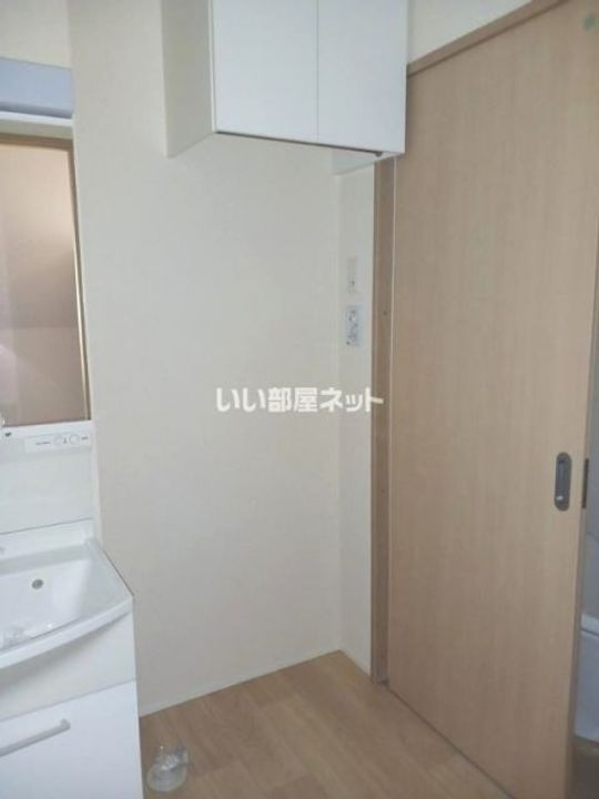 シャルールの玄関