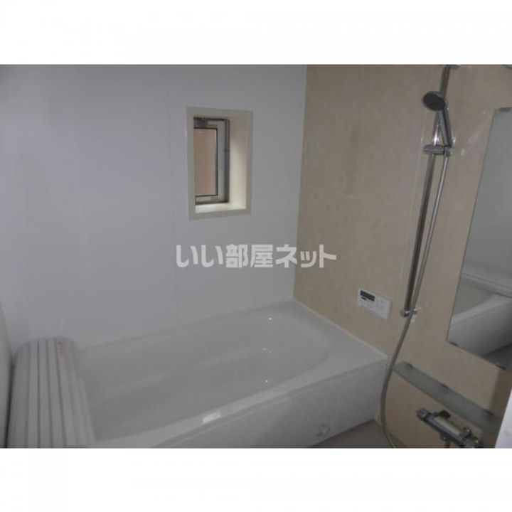 シャルールの風呂