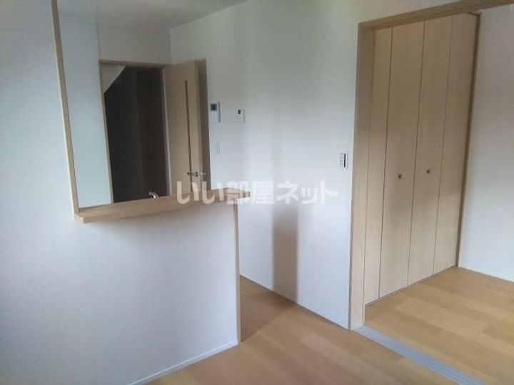 シャルールの内装