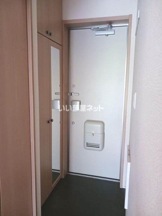 シャルールの内装