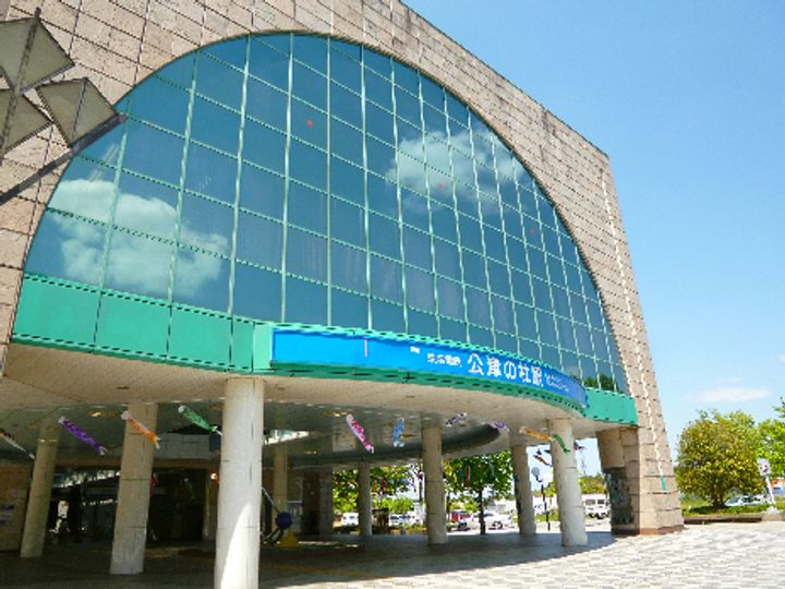 セーミ・リエスF棟の周辺