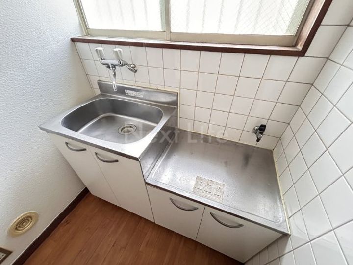 エムアンドエムヨロズチョウのキッチン