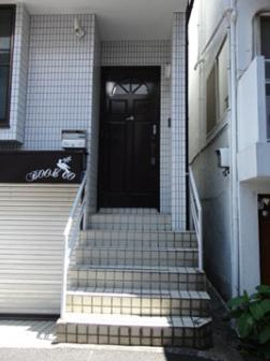 東京都渋谷区神宮前3(一戸建)の賃貸物件の地図