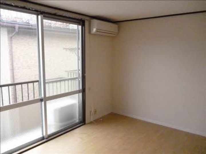 ペアハウス松尾の居間