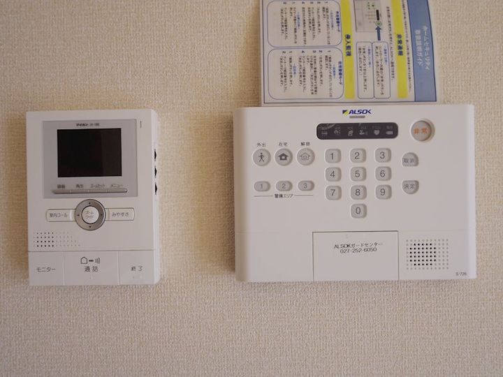 スクエアの内装