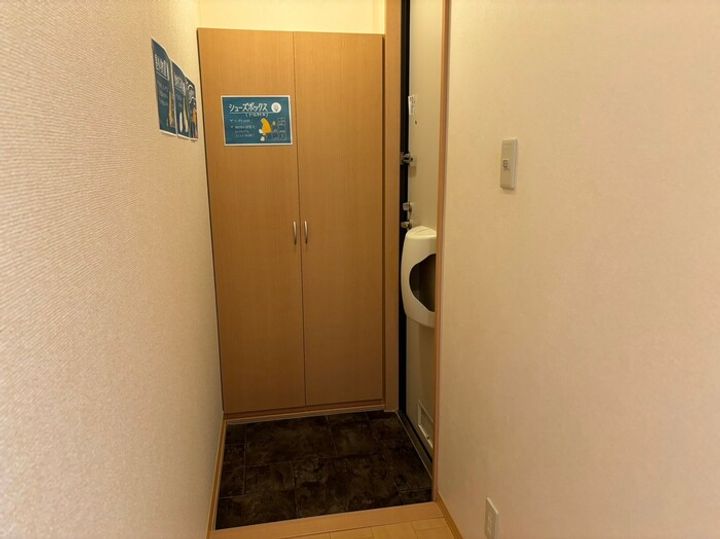 サニーコート杉本 Dの玄関