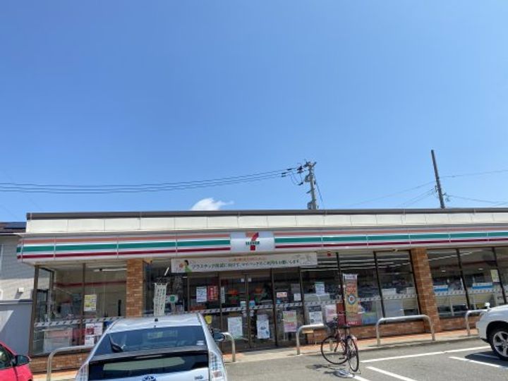 サニーコート杉本 Dの周辺