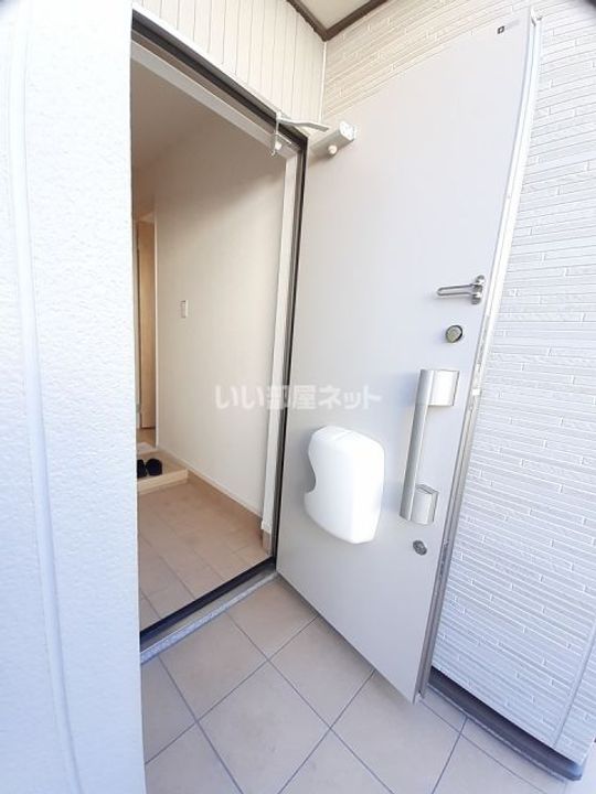 フラワー・西の玄関