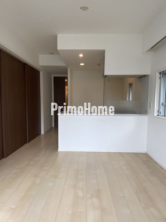 LUPINUS COURT【ルピナスコート】の居間