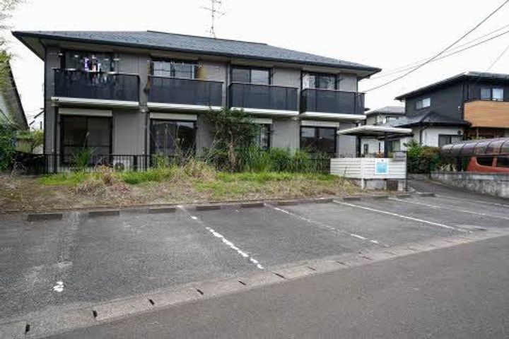 ハイネス山の寺の外観