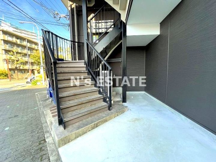 御崎本町ビルの地図