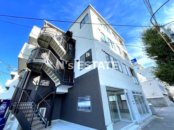 御崎本町ビルの外観